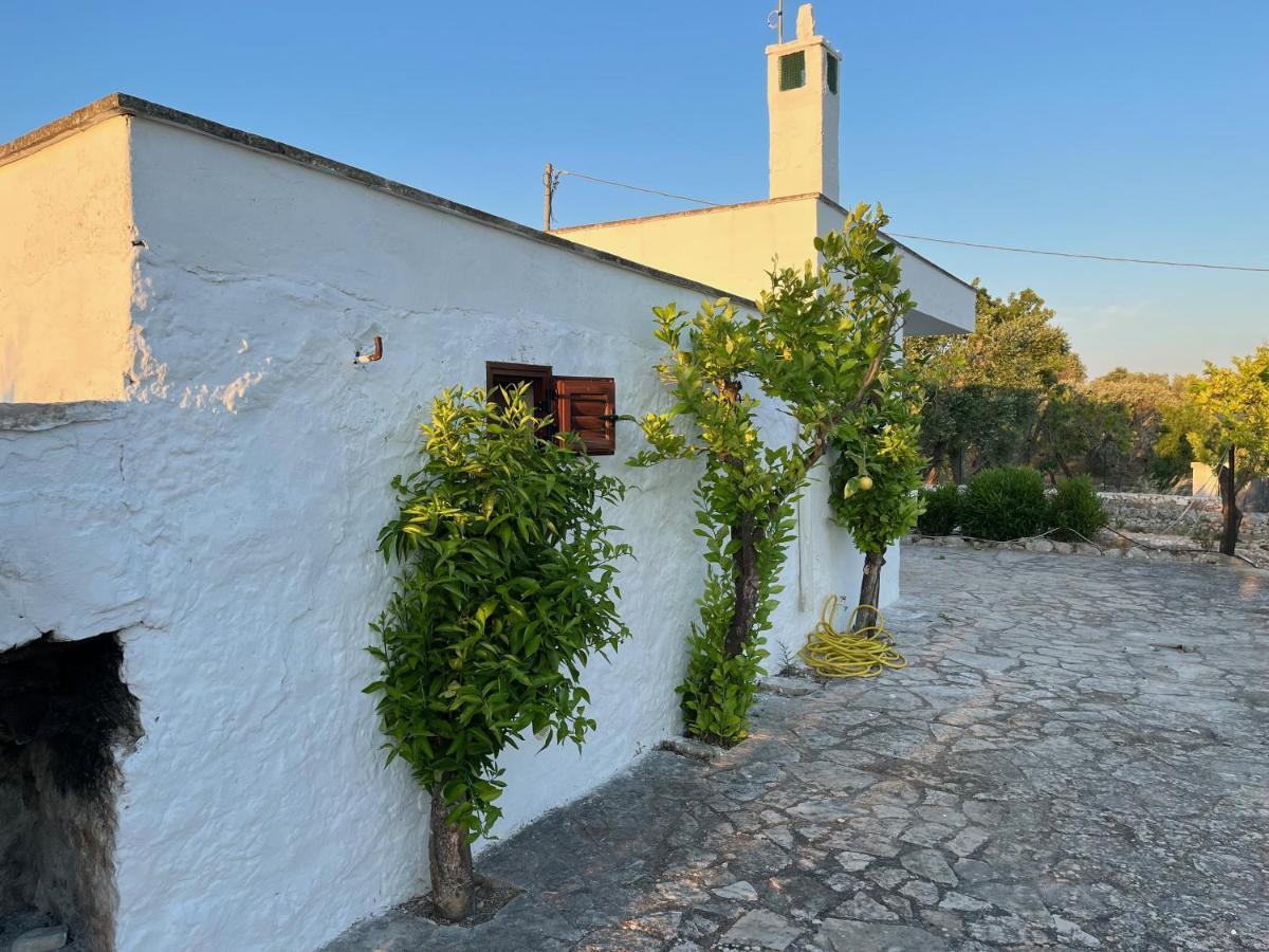 Casa Giuliveto - Charmantes Ferienhaus Mit Privatpool In Olivenhain Остуни Екстериор снимка