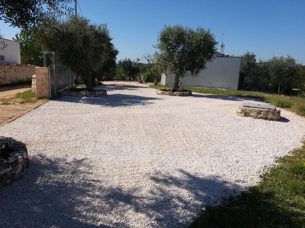 Casa Giuliveto - Charmantes Ferienhaus Mit Privatpool In Olivenhain Остуни Екстериор снимка