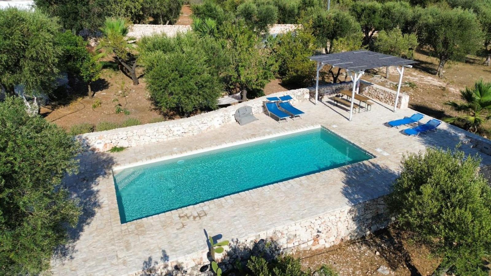 Casa Giuliveto - Charmantes Ferienhaus Mit Privatpool In Olivenhain Остуни Екстериор снимка
